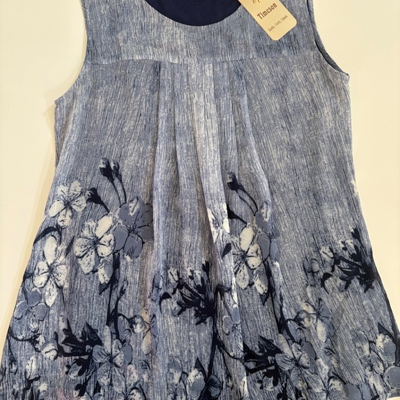 Top - Picture 2 of 2